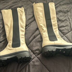 Good Year Size 24 Go Go Boots